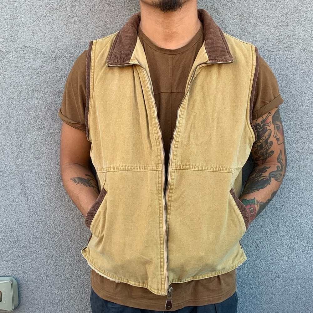 VTG wrangler Sherpa corduroy vest sz Small